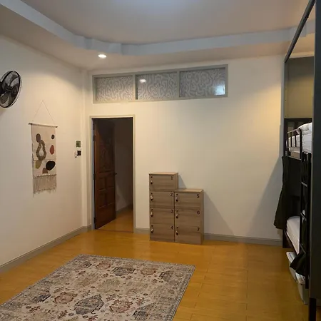 Tangerine Dream Hostel Ko Pha Ngan Room photo